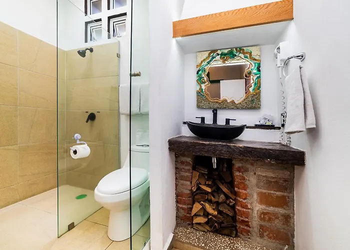 Collection O Casa Anzures Thematic, Hotel